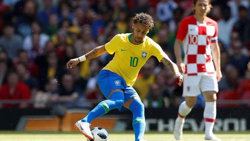 Neymar reaparece a lo grande con Brasil para batir a Croacia