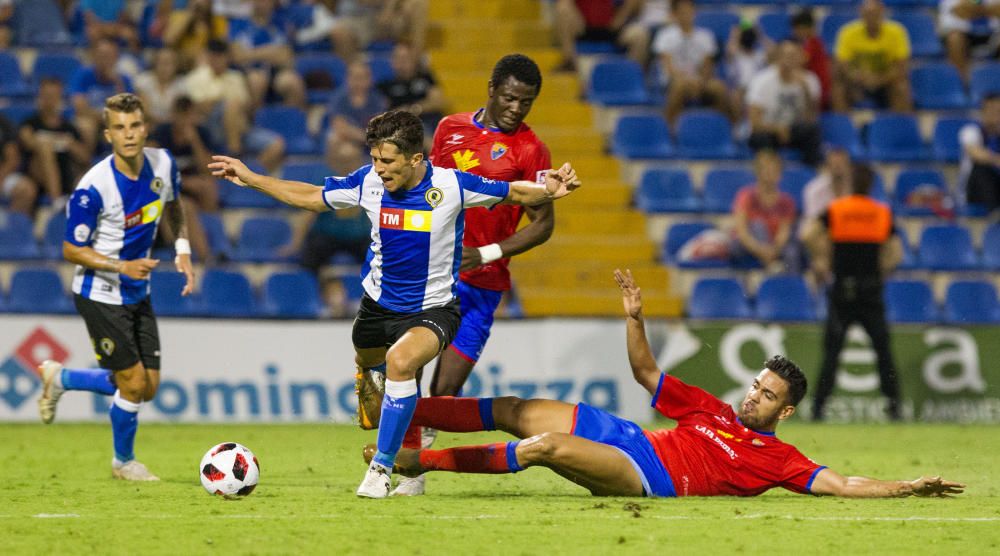 La derrota del Hércules ante el Teruel en imágenes