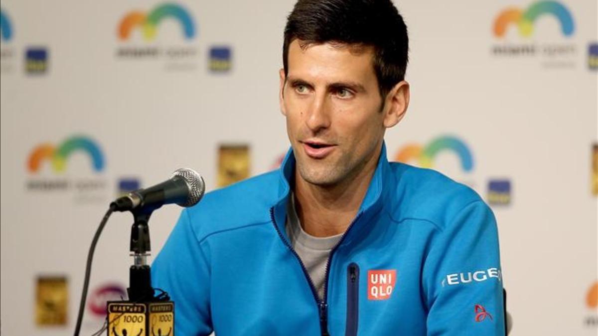 Novak Djokovic ha decidido afrontar la delicada situación en la que se ha metido de forma directa
