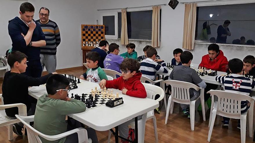 La fase Tabiya de los Juegos Deportivos Municipales de Alcoy reúne 20 jugadores