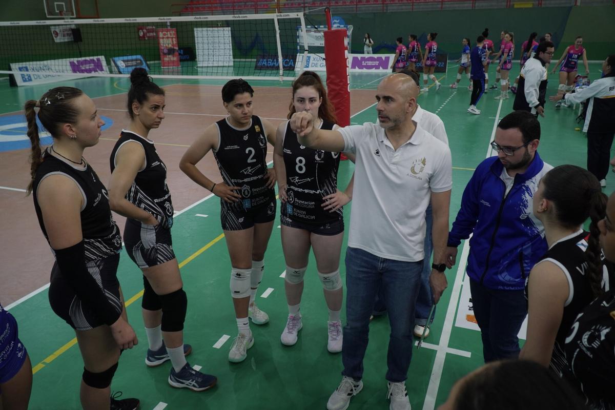 FASE FINAL VOLEIBOL PABELLON BARRIO LAS LAS FLORES A CORUÑA WS LA LAGUNA