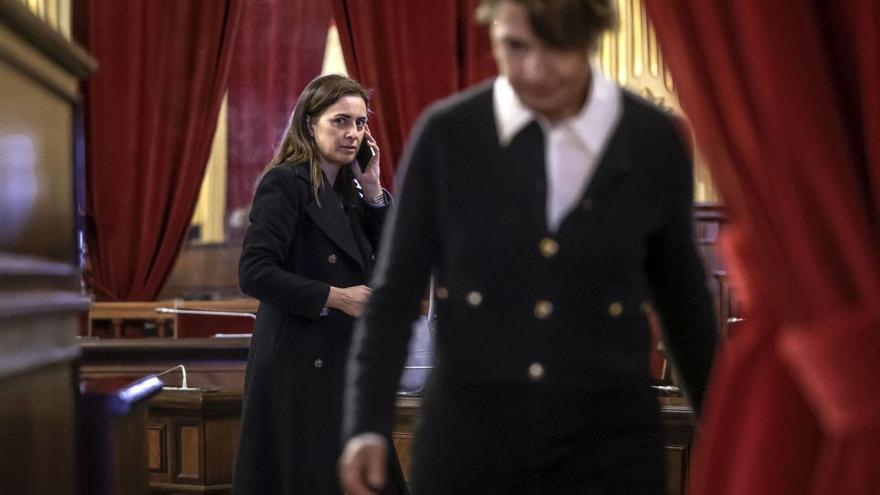 La portavoz de Vox en el Parlament, Idoia Ribas, se postula al cargo en el caso de que el PP no presente candidato.