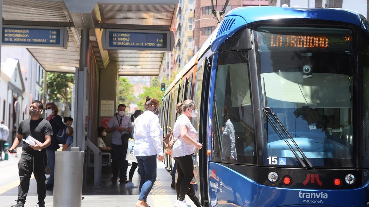El Tranv a De Tenerife Cumple 14 A os Con M s De 185 Millones De Pasajeros el-tranv-a-de-tenerife-cumple-14-a-os-con-m-s-de-185-millones-de-pasajeros