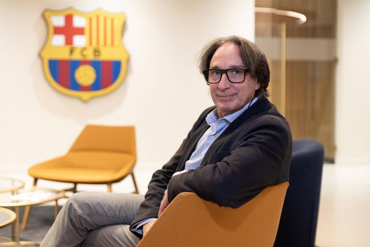 Jordi Portabella, director de sustenibilidad del FC Barcelona fotografiado en las oficinas del FCB. 20 de noviembre de 2025