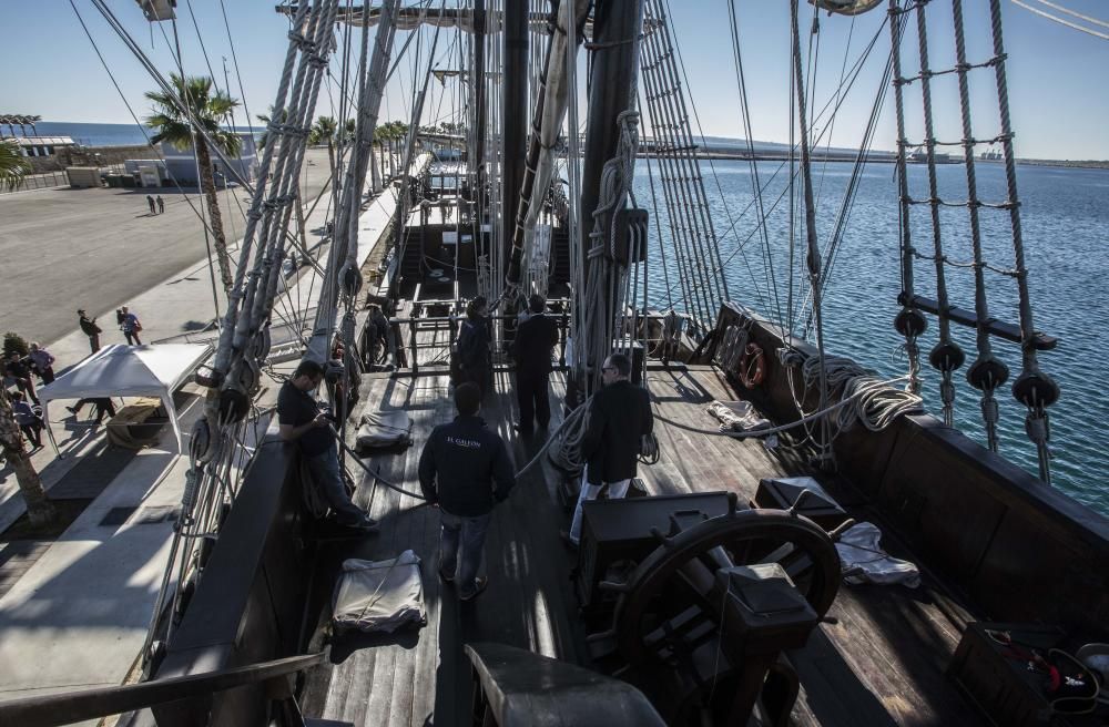 Así es la réplica de los galeones del siglo XVI atracada en Alicante