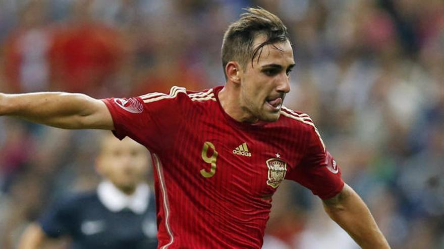 Alcácer apunta a titular ante Macedonia