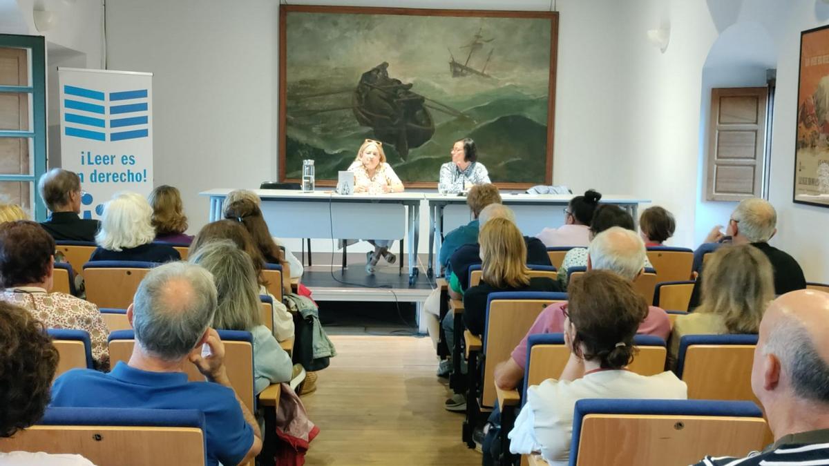 Por la izquierda Carmen González y Maiche Perela
