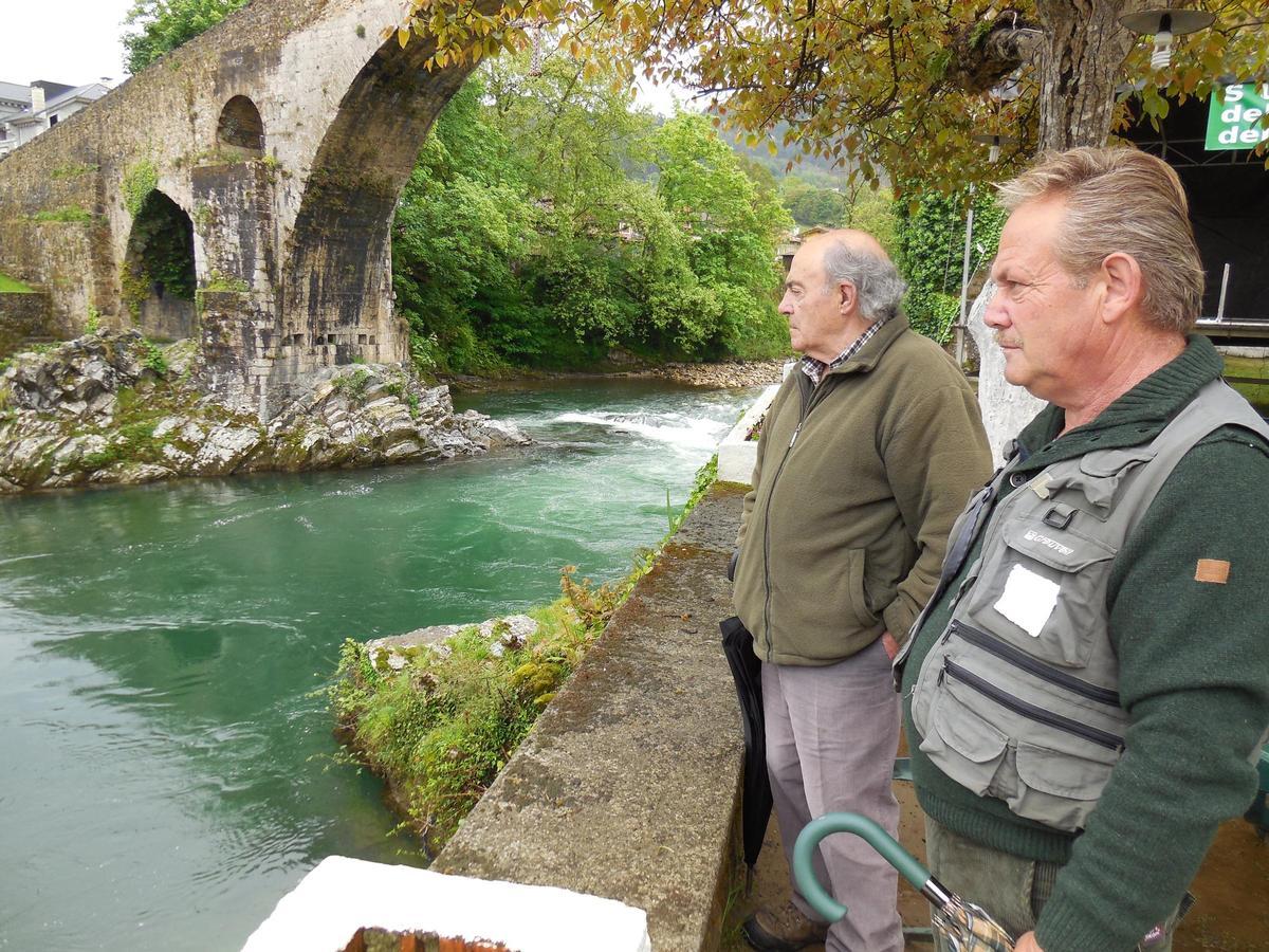 Fallece José Luis Somoano, "Paxa", abuelo de Álvaro Queipo y primer alcalde de la democracia en Cangas del Narcea