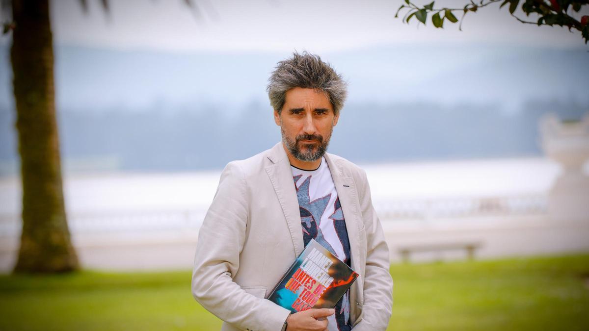 Manel Loureiro.