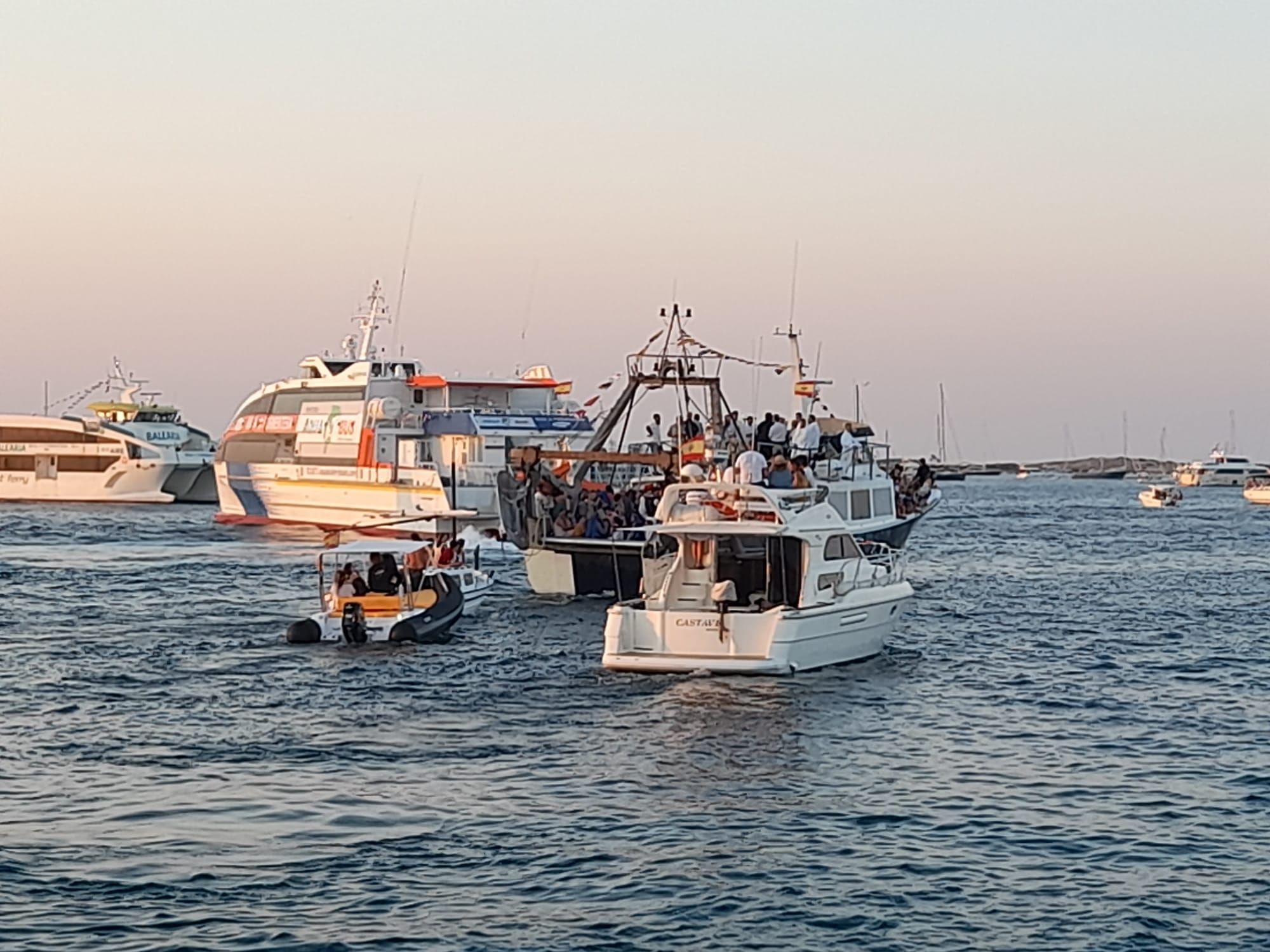 Procesión marinera en Formentera.