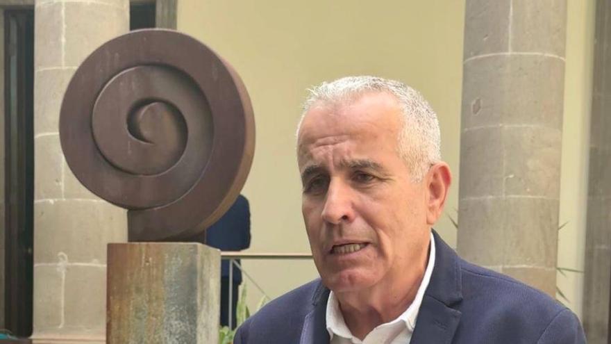 «La Autoridad Portuaria solo gestiona para el Puerto de La Luz»