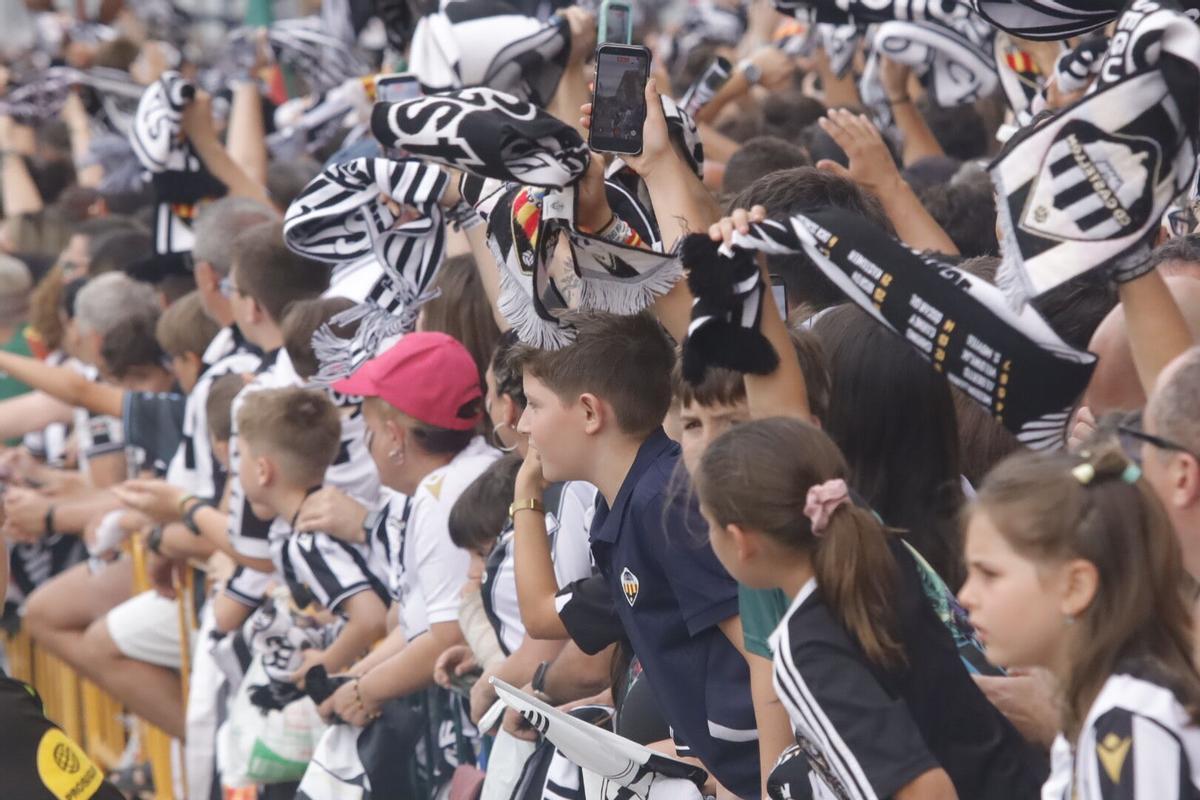 .CASTELLON.AMBIENTE PARTIDO PREVIA CDCS.