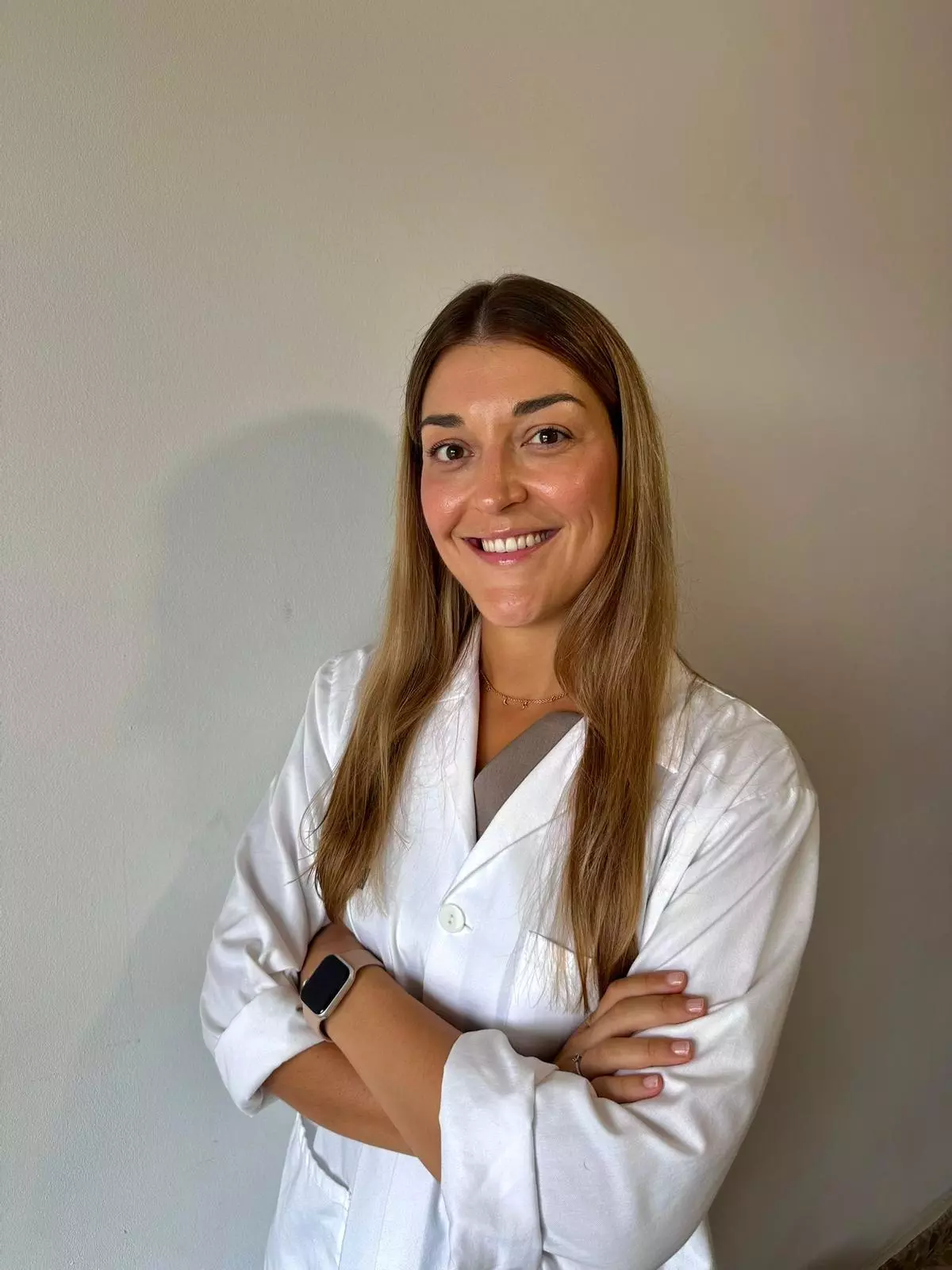 Una traumatóloga de Vithas Valencia aconseja a los corredores del Maratón Valencia preparar cuerpo y mente para evitar lesiones