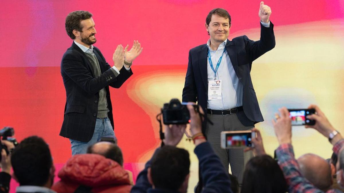 Pablo Casado y Alfonso Fernández Mañueco.