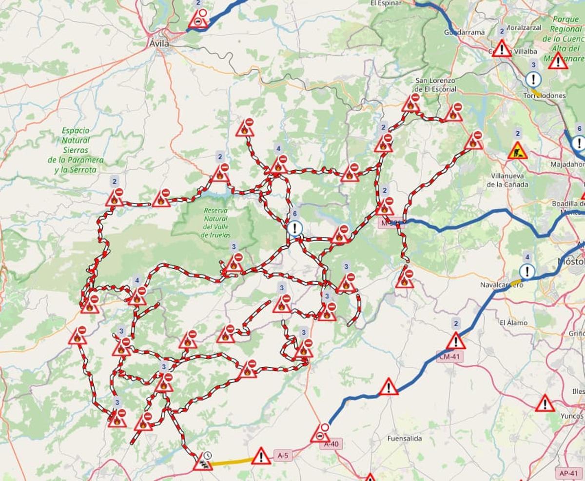 Un total de 43 carreteras secundarias se mantienen aún cortadas
