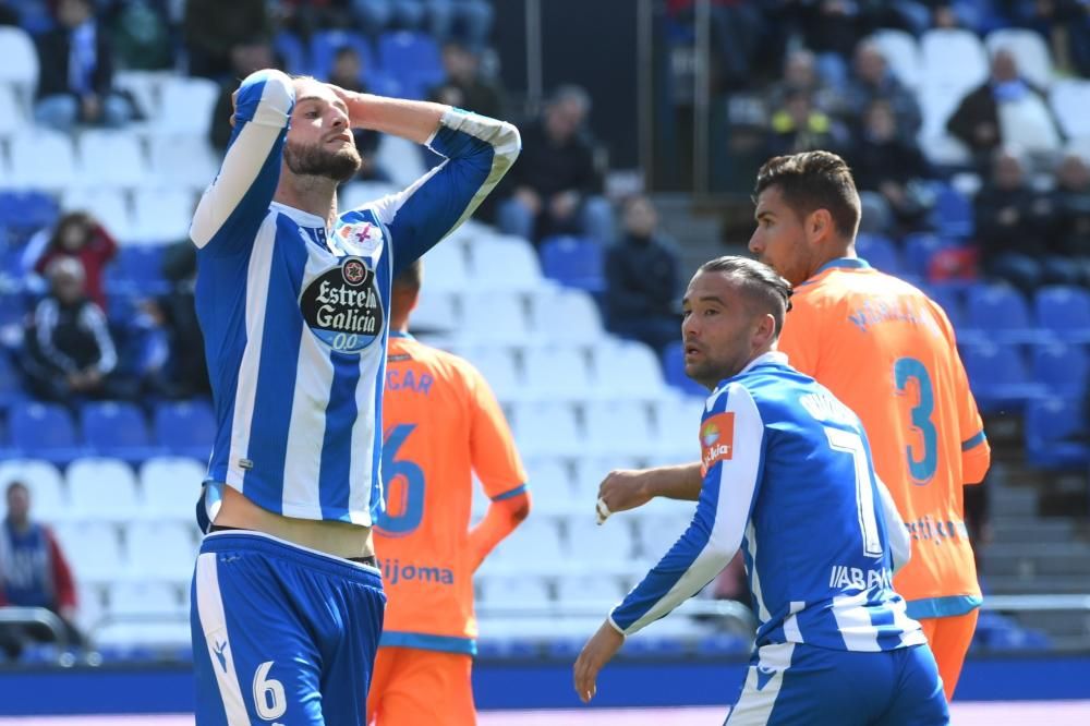 Derrota preocupante del Deportivo en Riazor en un momento decisivo de la competición.