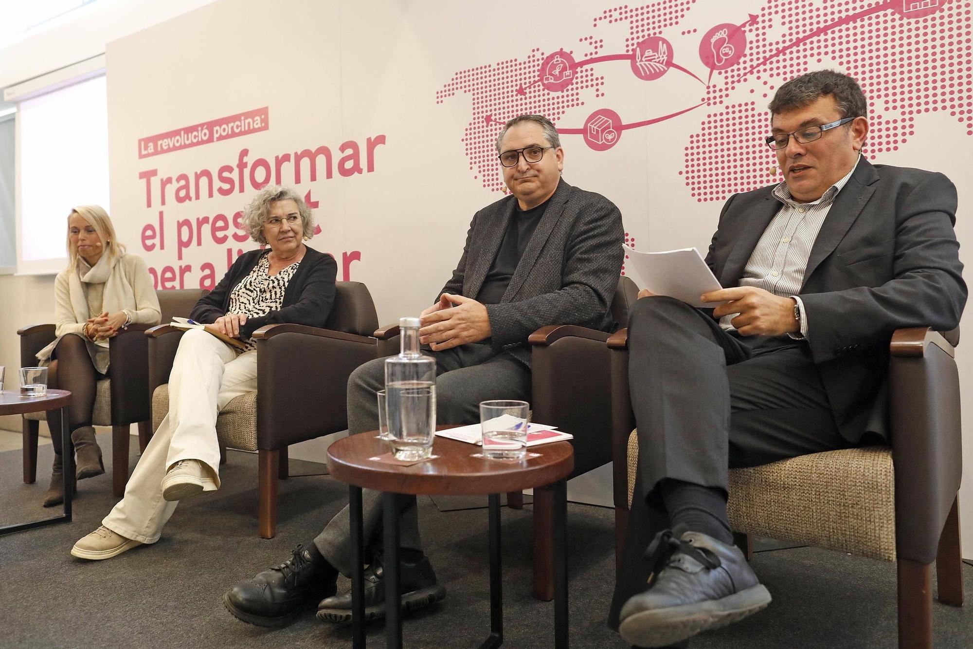 Les fotos de la jornada "La revolució porcina: transformar el present per a liderar el futur"