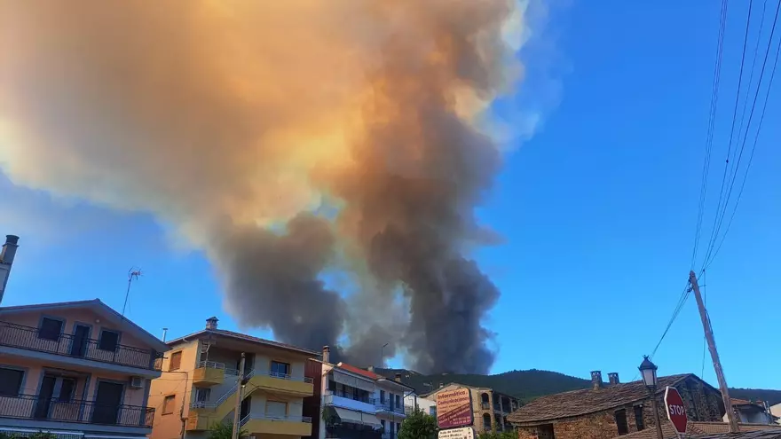 Video | Incendio de nivel 1 en la alquería de Cambrón