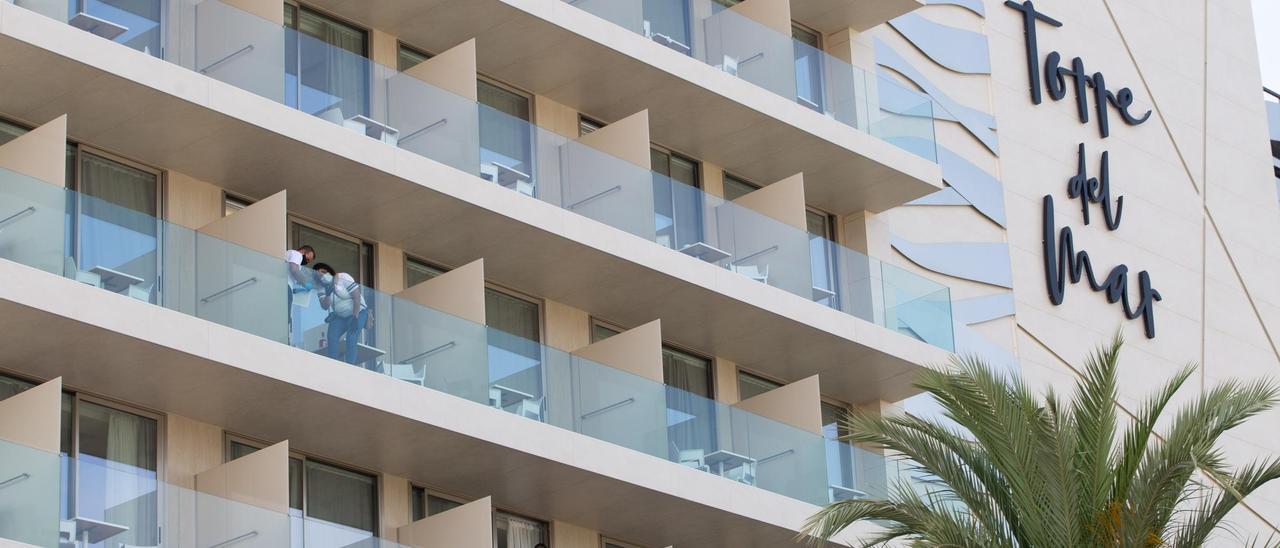 Fachada del hotel donde se produjeron los hechos.