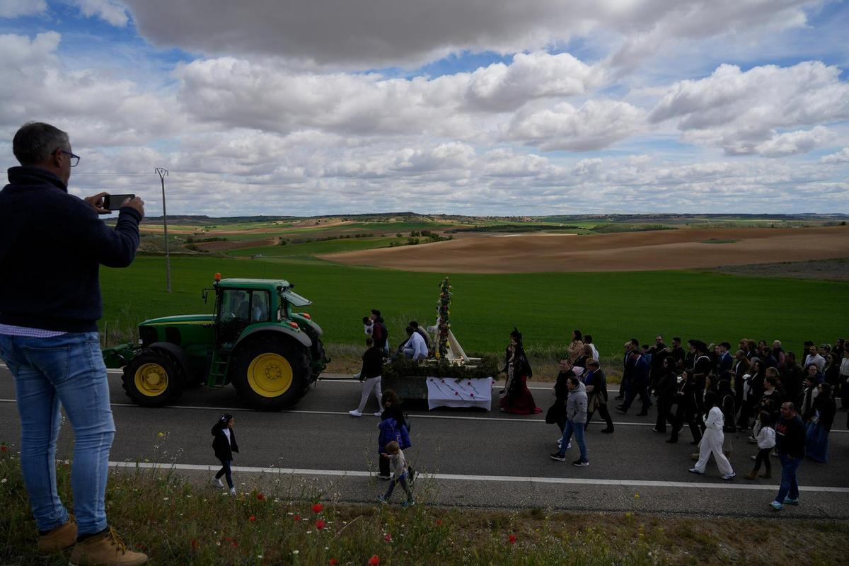 GALERÍA | La Bóveda de Toro, de romería el Lunes de Aguas GALERÍA | La Bóveda de Toro, de romería el Lunes de Aguas