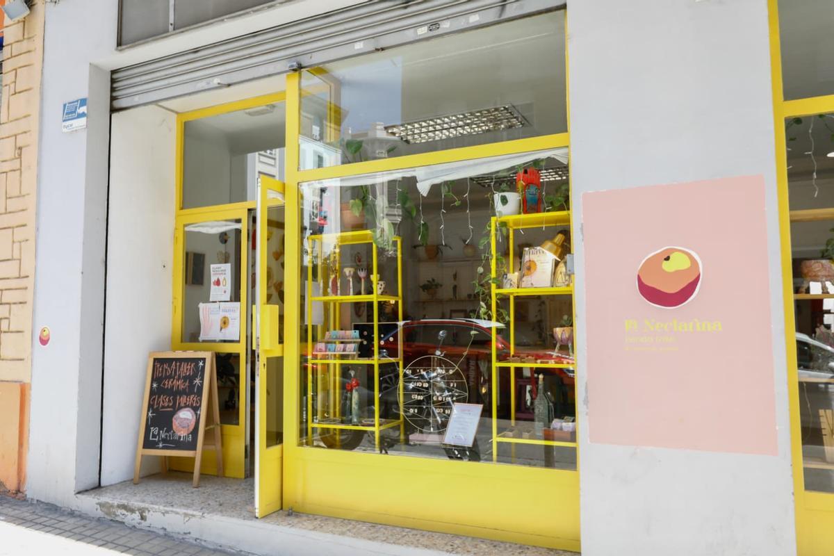 Fachada de La nectaria en Zaragoza.