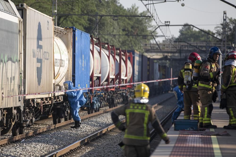 Fuita d'una matèria perillosa en un tren de mercaderies a Riudellots de la Selva