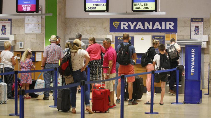 L&#039;aeroport de Girona perd un 5% de passatgers durant el juliol