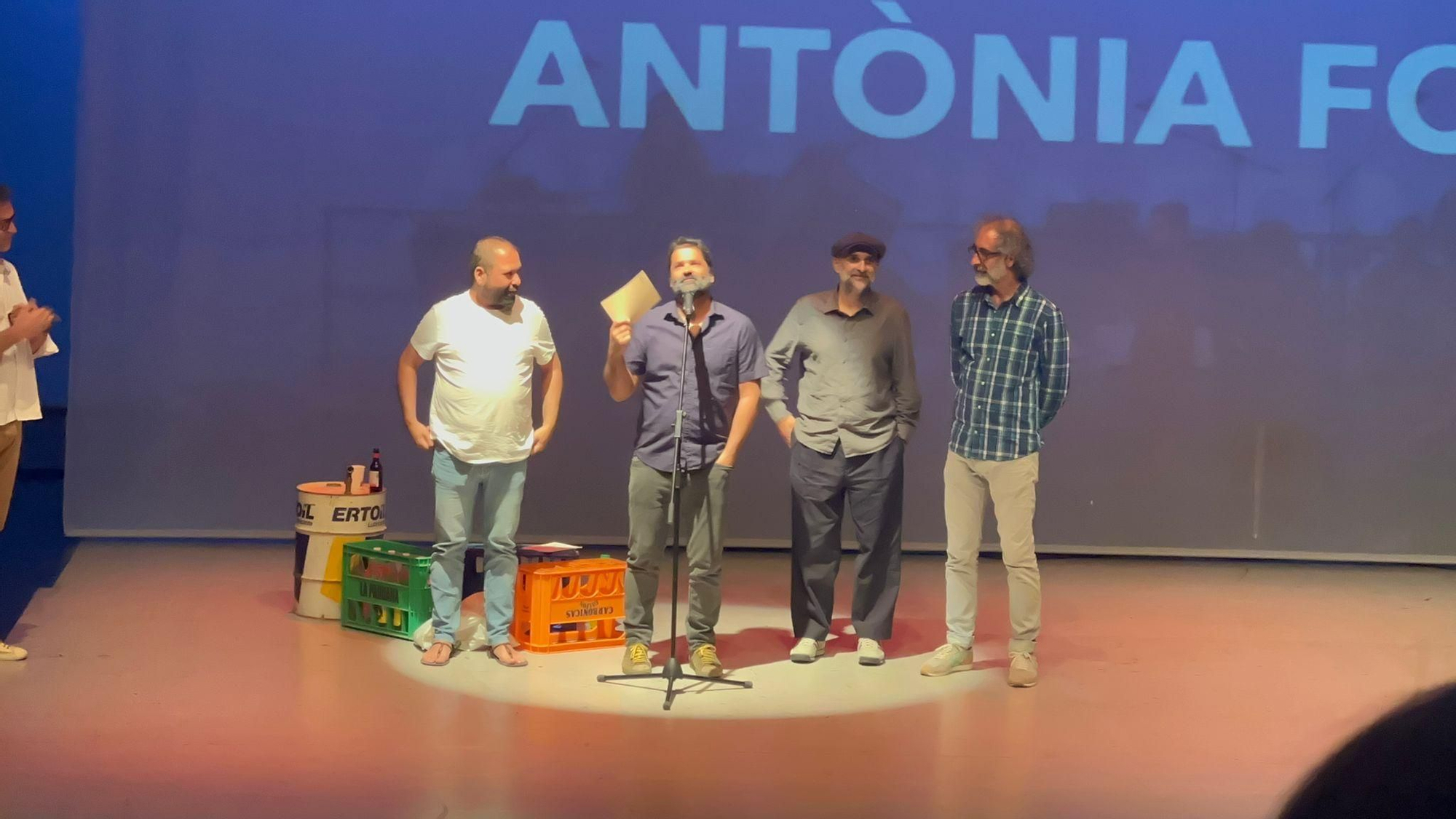 Las imágenes de la entrega del Reconeixement de Mèrits de l'Escola Municipal de Mallorquí de Manacor a Antònia Font