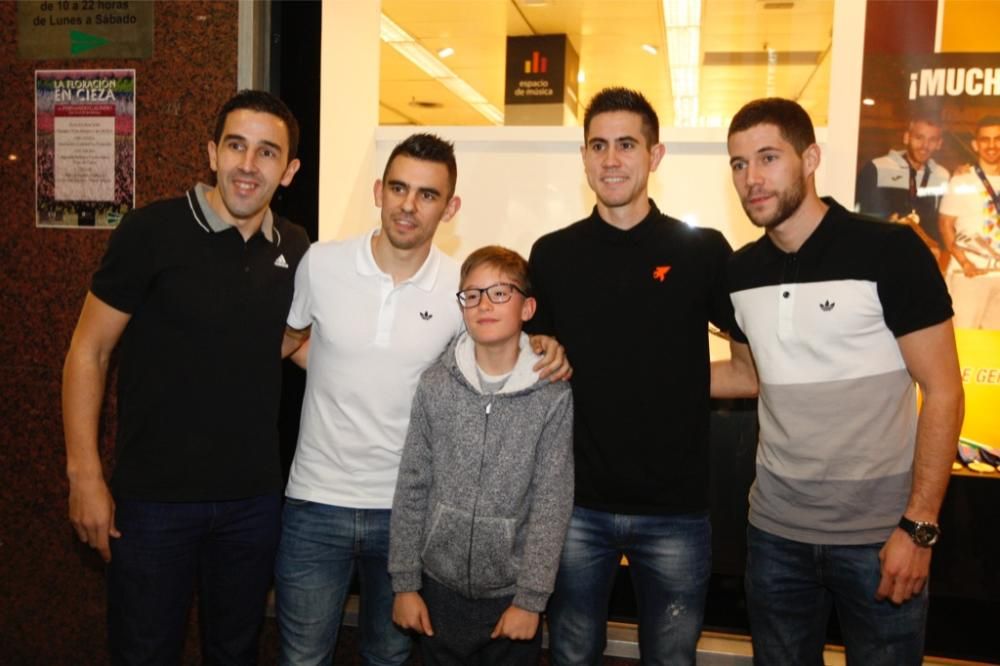 Escaparate para los campeones de Fútbol Sala