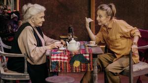 Lola Herrera i Natalia Dicenta, trobada íntima