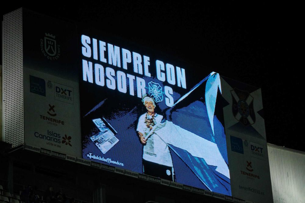 Partido de Liga CD Tenerife y el Rayo Valllecano.