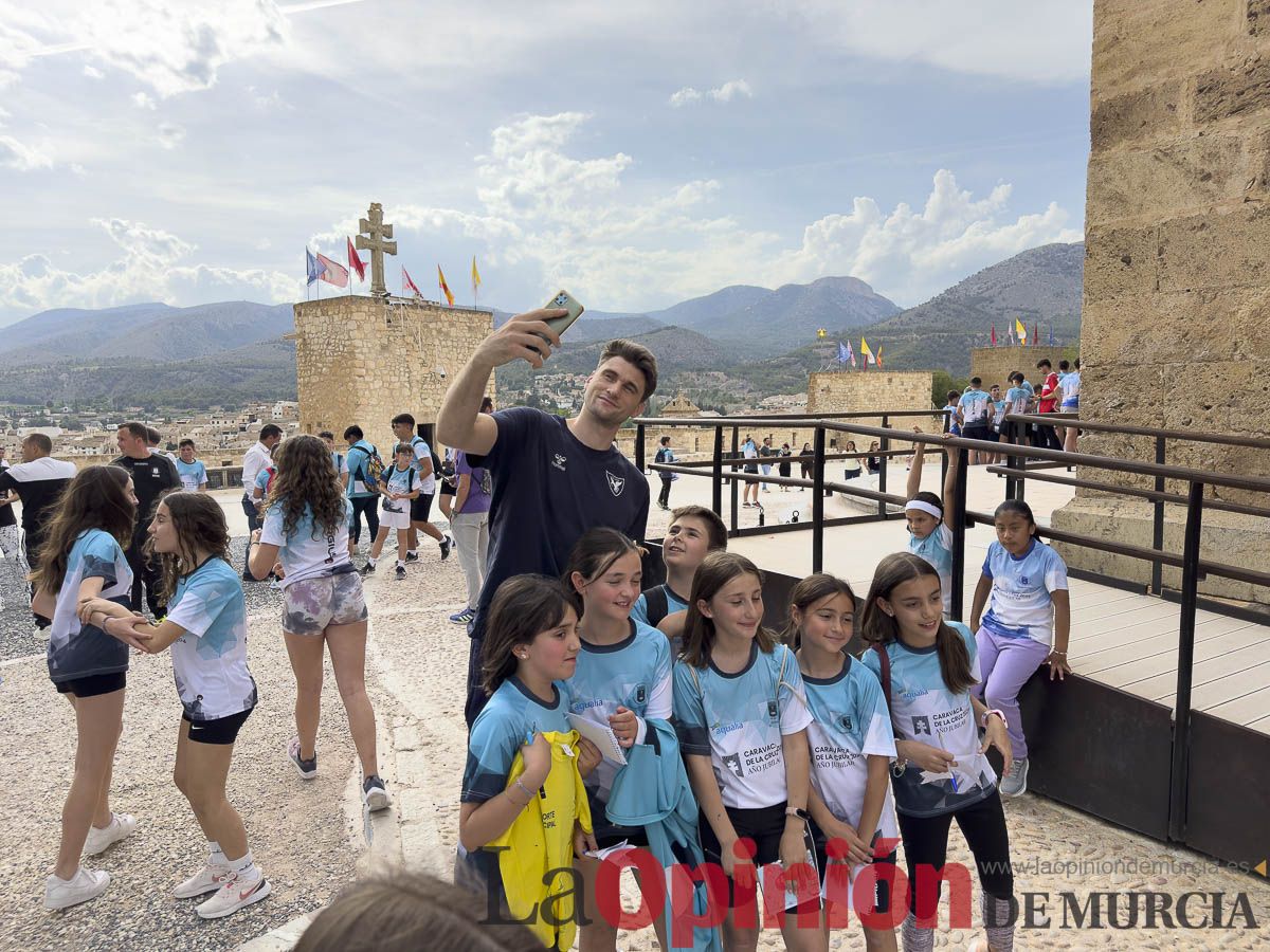 El UCAM de baloncesto peregrina a Caravaca de la Cruz en su Año Jubilar