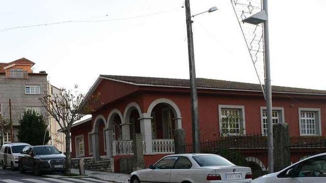 Una imagen de la biblioteca central Gonzalo Torrente Ballester de Bueu. // Gonzalo Núñez