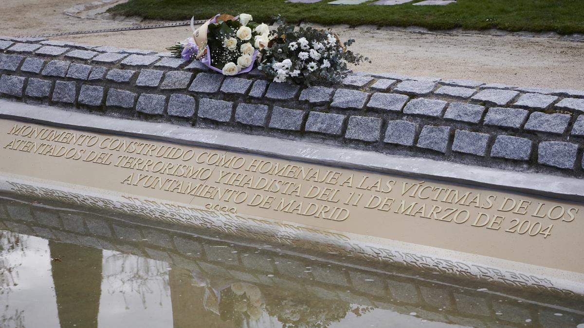 Madrid inaugura un memorial en homenaje a las víctimas de los atentados del 11M