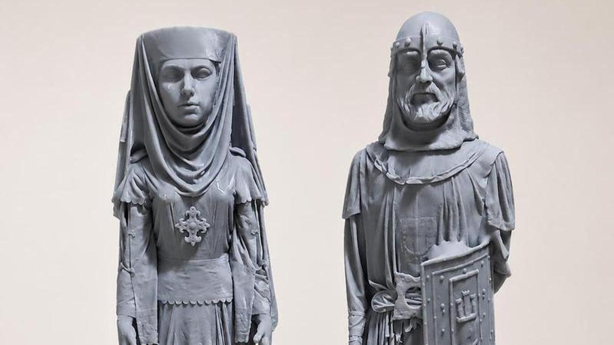 Las réplicas a escala de los gigantes de doña Urraca y el Cid.