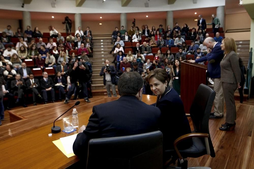 Conferencia de Patricia Espinosa en la Facultad de Económicas