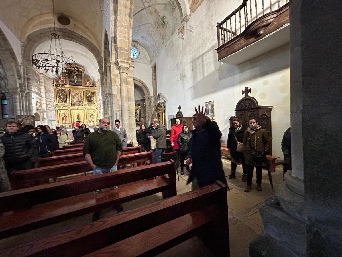 EN IMÁGENES: El monasterio de San Salvador de Cornellana acoge una nueva jornada de visitas guiadas
