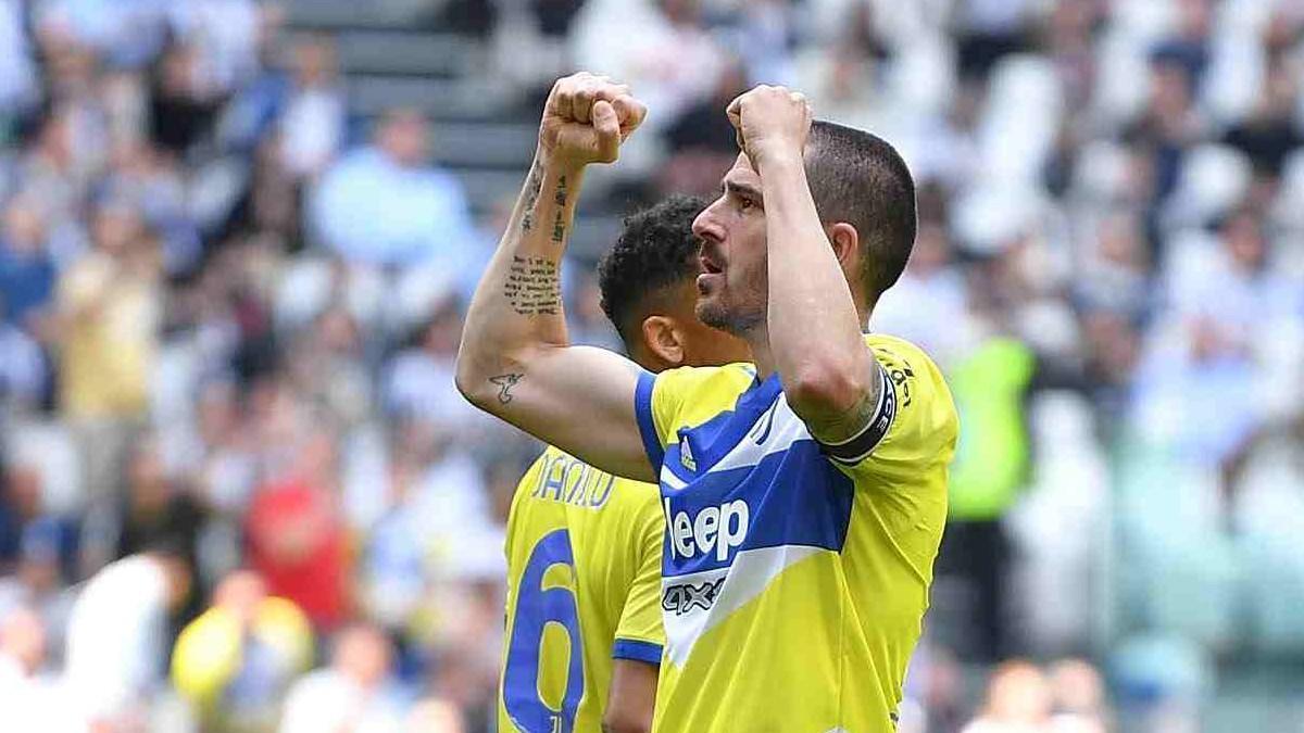 Bonucci celebrando el tanto frente al Venezia