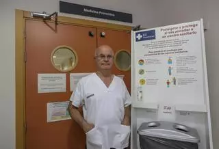 Juan Francisco Navarro, médico: "Hoy un virus puede cruzar al otro extremo del mundo en apenas 12 horas”