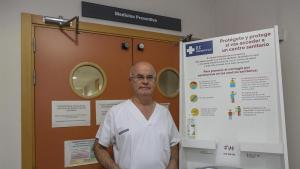 Juan Francisco Navarro, presidente de la Sociedad Valenciana de Medicina Preventiva y Salud Pública, y jefe de servicio en el Hospital General de Elche