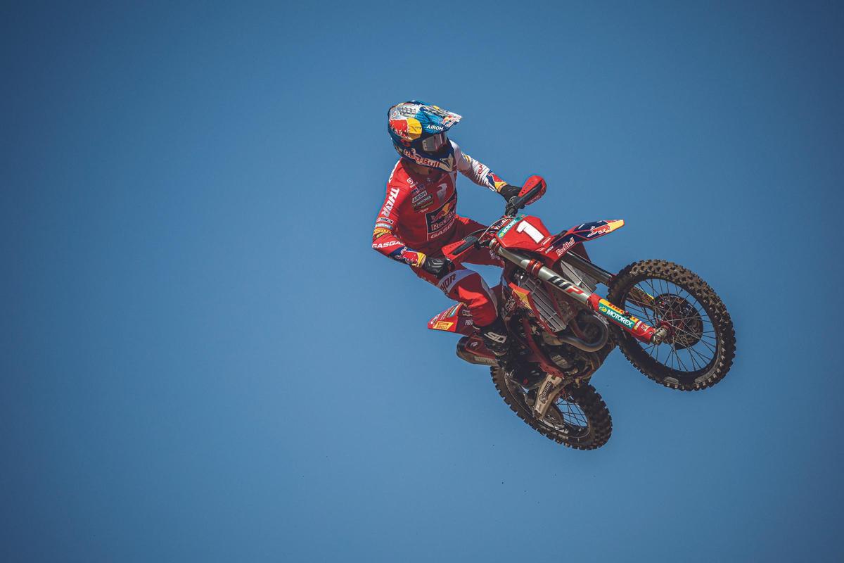 Jorge Prado volando en Trentino