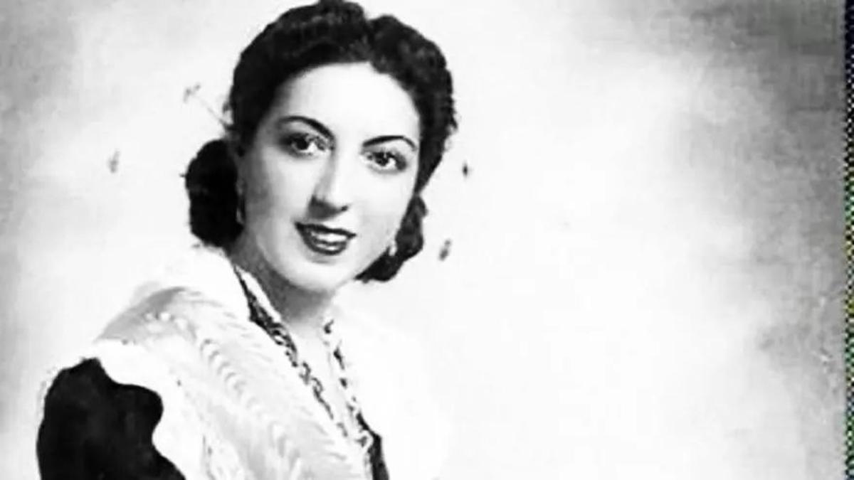 Carmencita Abriat, primera reina de las fiestas de la Magdalena.