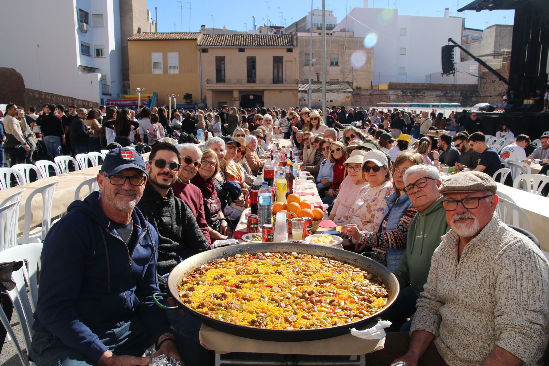 Galería de fotos: La Festa de les Paelles de Burriana reúne a más de 1.000 personas en Sant Blai
