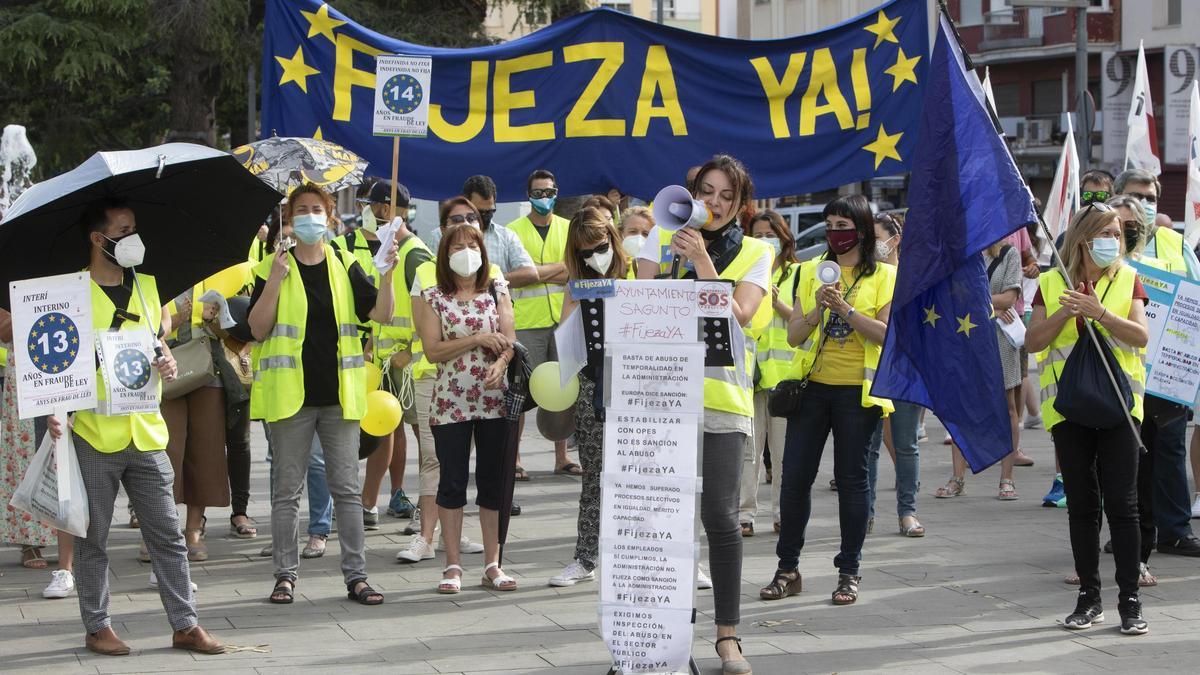 Movilización hace más de tres años de los interinos del Ayuntamiento de Sagunt.