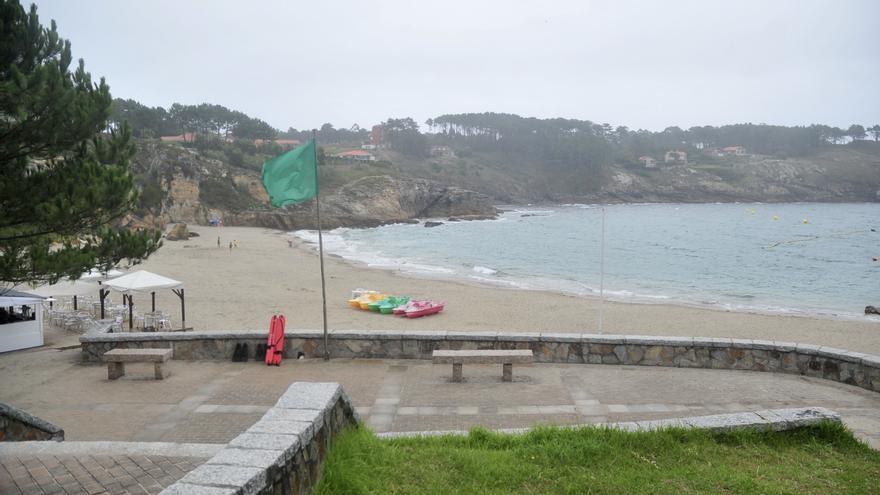 El cadáver rescatado del agua en Sanxenxo es un vecino de Bueu de 50 años