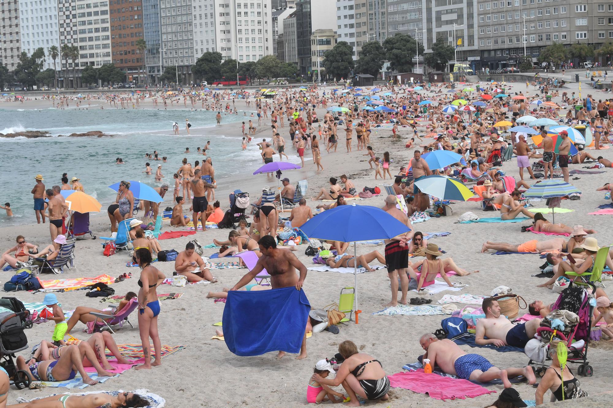 La ola de calor se alarga un día más