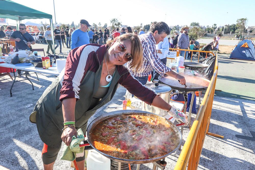 Miles de vecinos de Torrevieja disfrutan del Día de las Paellas en el recinto ferial con motivo de las fiestas patronales de La Purísima2018