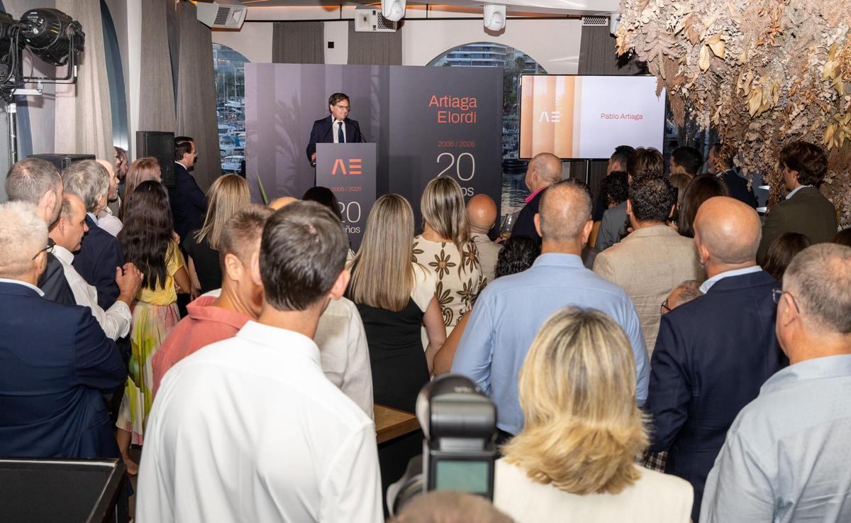 El encuentro reunió en Béton Brut a cerca de un centenar de personas entre clientes, equipo, colaboradores y amigos.