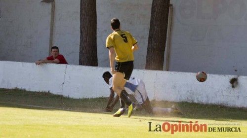 Fútbol Derbi en preferente Caravaca Calasparra