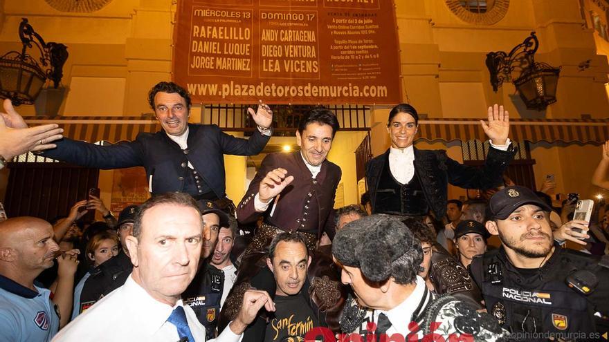 Corrida de Rejones en la Feria Taurina de Murcia (Andy Cartagena, Diego Ventura, Lea Vicens)
